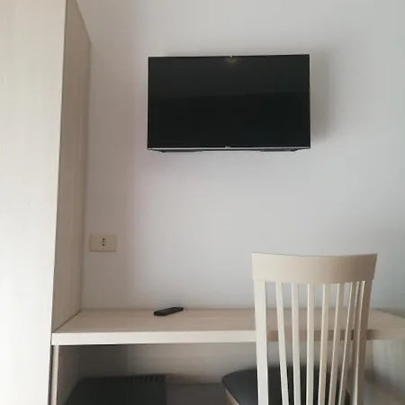Arcadia 3*